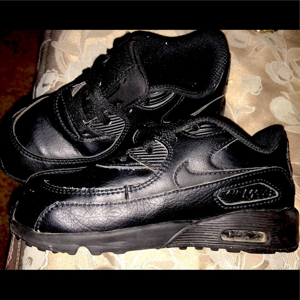 Nike air max all black 9c kids